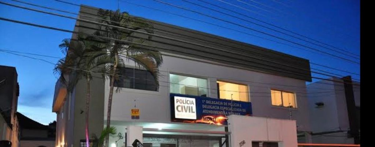 Aluno Compartilha Nude De Colega De Turma Em Grupo De Whatsapp E Preso Em Escola De Mg