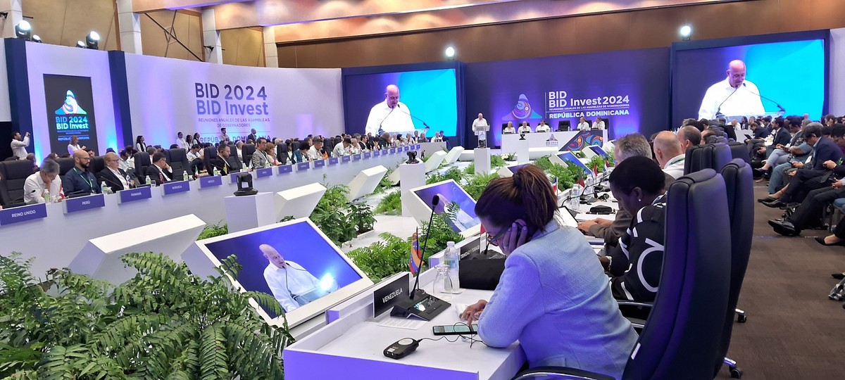 Ap S Crescer Em Avan O Da Economia Da Am Rica Latina Desacelerar Para Diz Bid