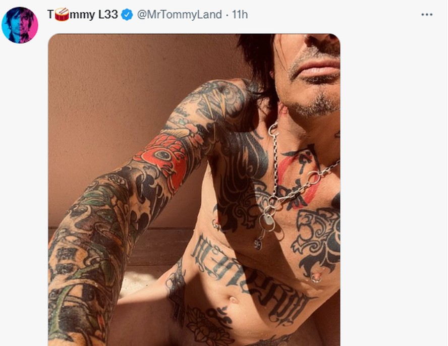 Ex Da Atriz Pamela Anderson O Baterista Tommy Lee Posta Nude Aos