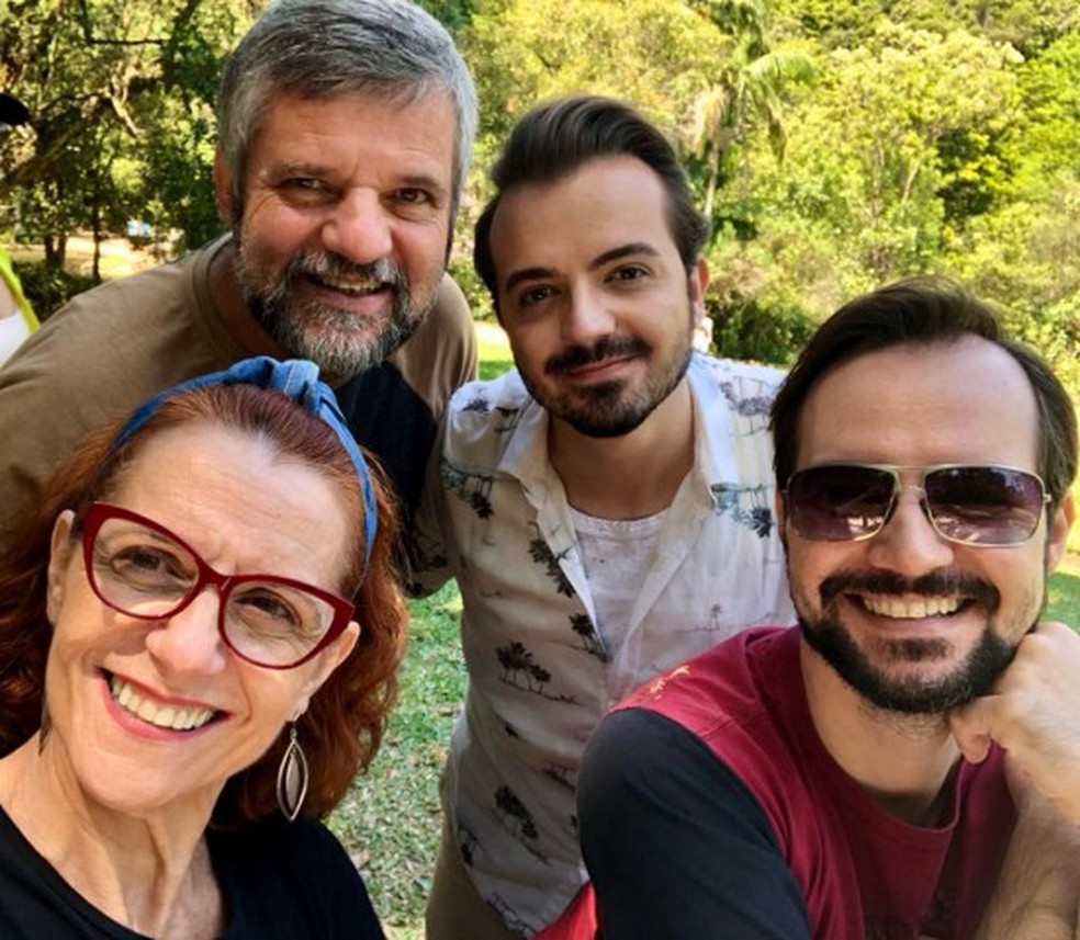 Sou sobrevivente da cura gay conta psicólogo que passou por autoflagelo jejum e exorcismo