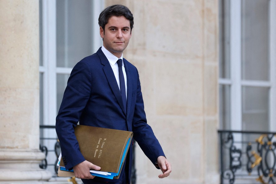 Escolhido Por Macron Gabriel Attal Se Torna Premier Mais Jovem E Primeiro Abertamente Gay Da