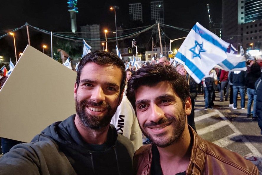 Vi Vo Consegue Mudan A Na Lei Em Israel E Promete Cumprir Ltimo Desejo De Soldado Gay Morto