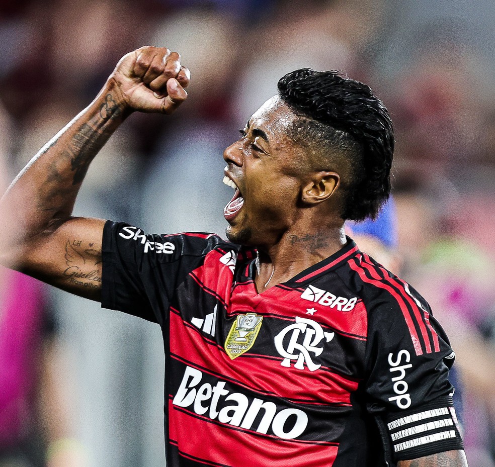 Bruno Henrique assumiu posto de centroavante — Foto: Gilvan de Souza/Flamengo