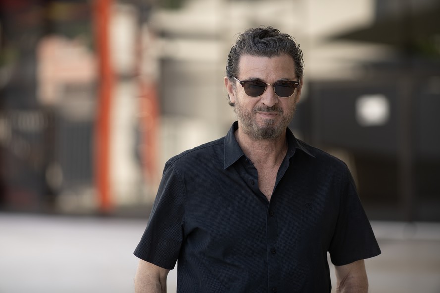 Diretor Julio Medem relembra traumas políticos da Espanha e lamenta ...