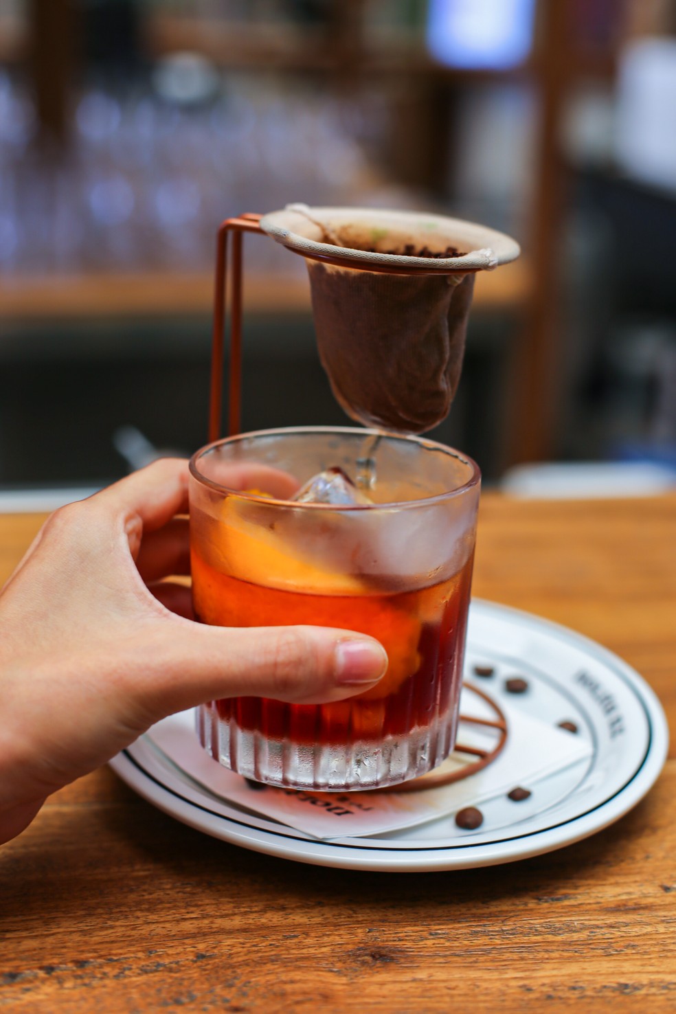 Drink do Nolita Roastery, na Barra da Tijuca — Foto: Divulgação