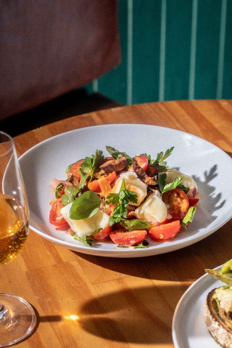 Lazy: a salada panzanella — Foto: Divulgação / Foto de Tomás Rangel
