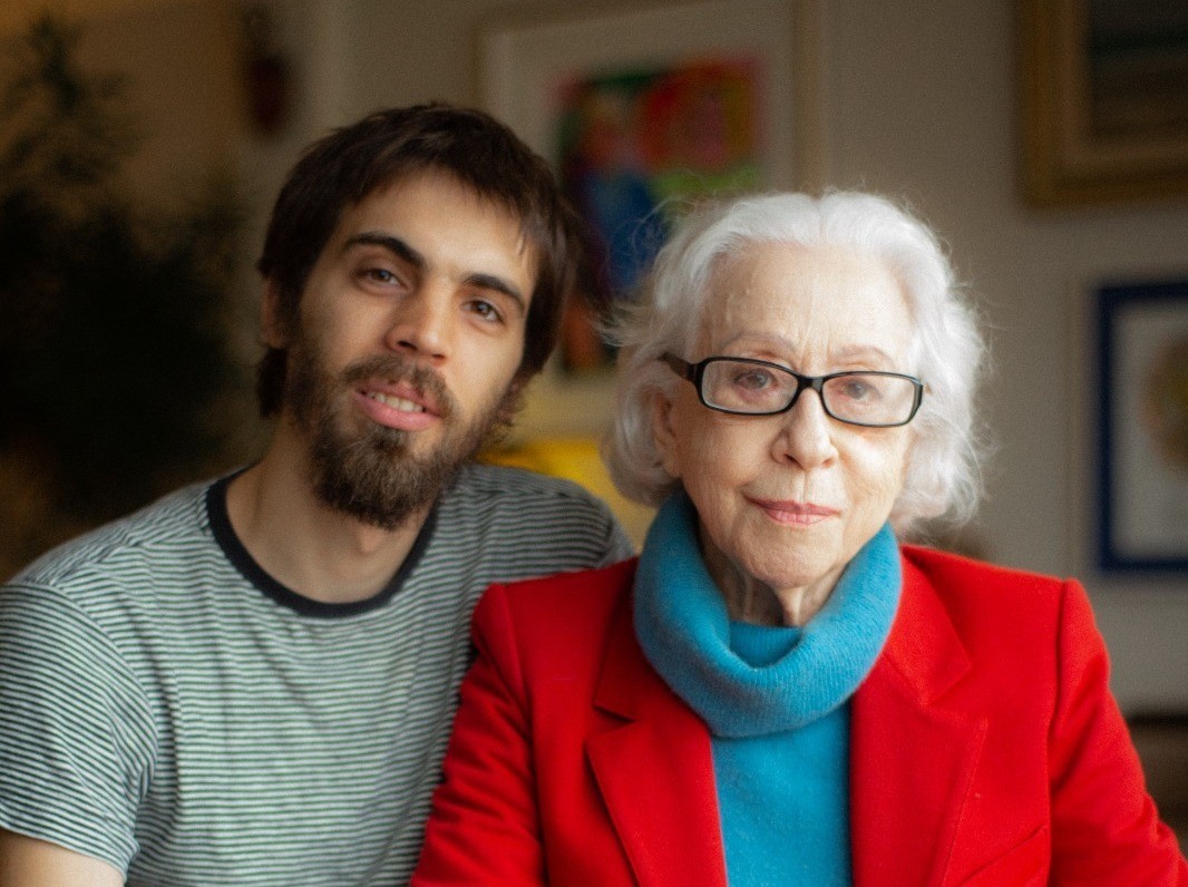 Fernanda Montenegro terá trajetória contada em série documental dirigida por enteado de Fernanda Torres