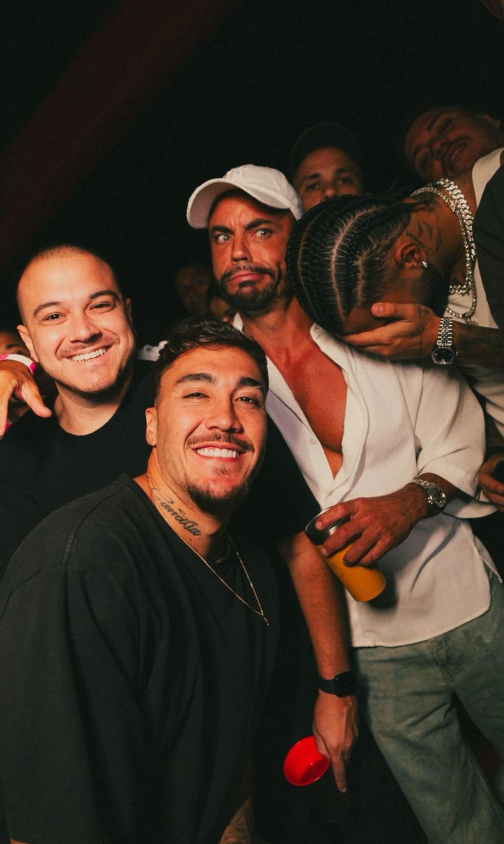 Gabigol com os amigos em evento no Rio de Janeiro — Foto: Reprodução