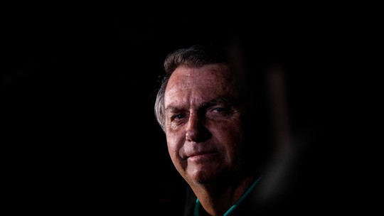 Como Bolsonaro monitora a relação entre Tarcísio e Alexandre de Moraes 