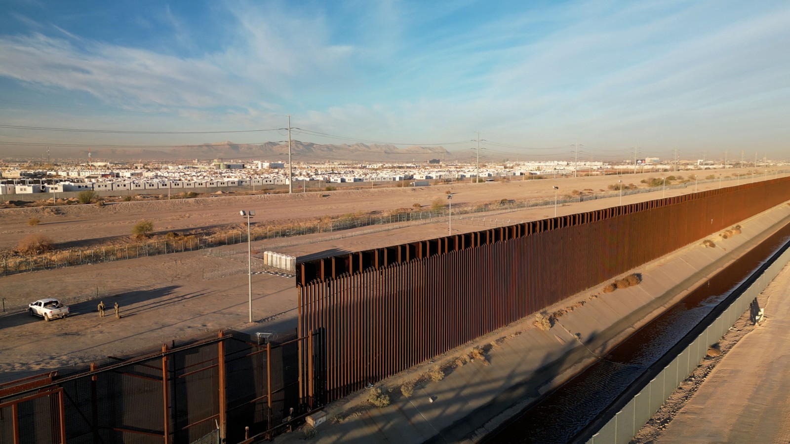 Aerial view of the US-Mexico border in El Paso, Texas, 01/22/2025 — Photo: Cecilia Sanchez / AFP