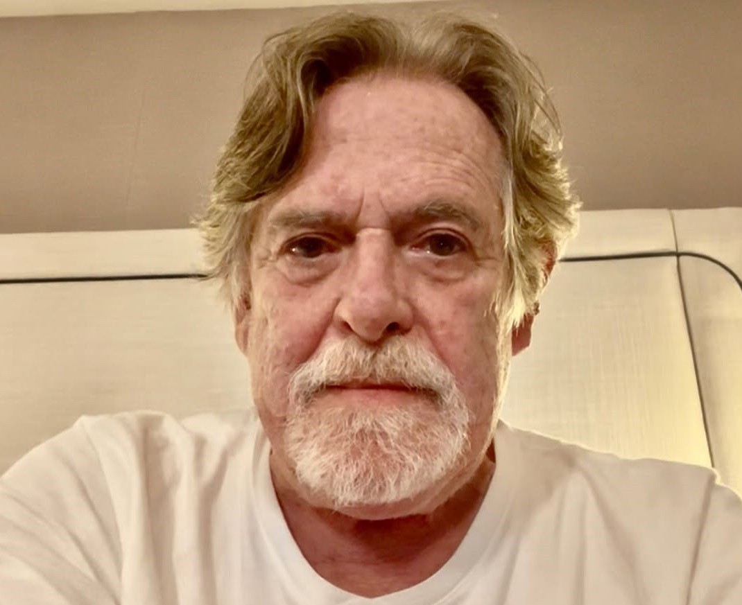 José de Abreu é convidado para a próxima novela das 19h e inicia conversas. Veja quem mais negocia