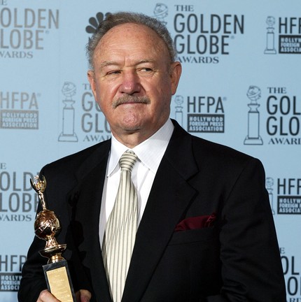 Gene Hackman recebe prmio Cecile B. DeMille no Globo de Ouro 2003  Foto: HECTOR MATA / AFP