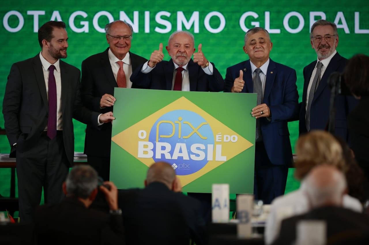 Lula Government registers brand Pix and strengthen system defense after US criticism