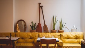 Com conforto de hotel e atmosfera de casa de praia, o autêntico Ipanema Inn te convida a viver o ritmo do bairro, à beira-mar