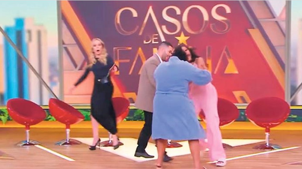 "Family affairs"by SBT — Photo: Reproduction/SBT