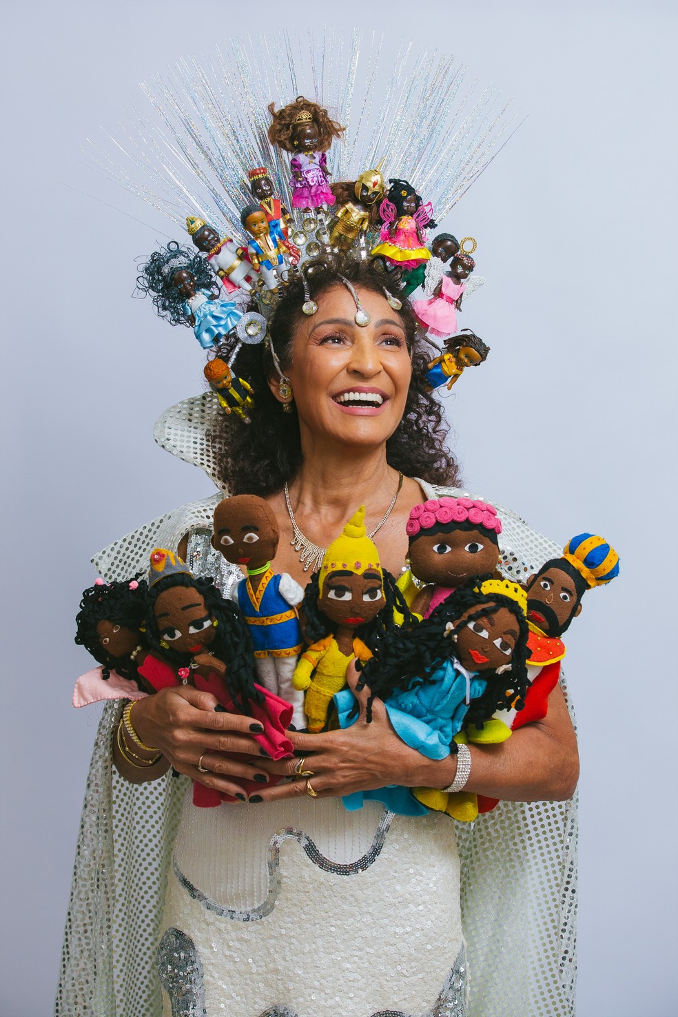 Veralinda Menezes lê "Violeta, a princesa cor de bombom" — Foto: Divulgação/Rodrigo Menezes