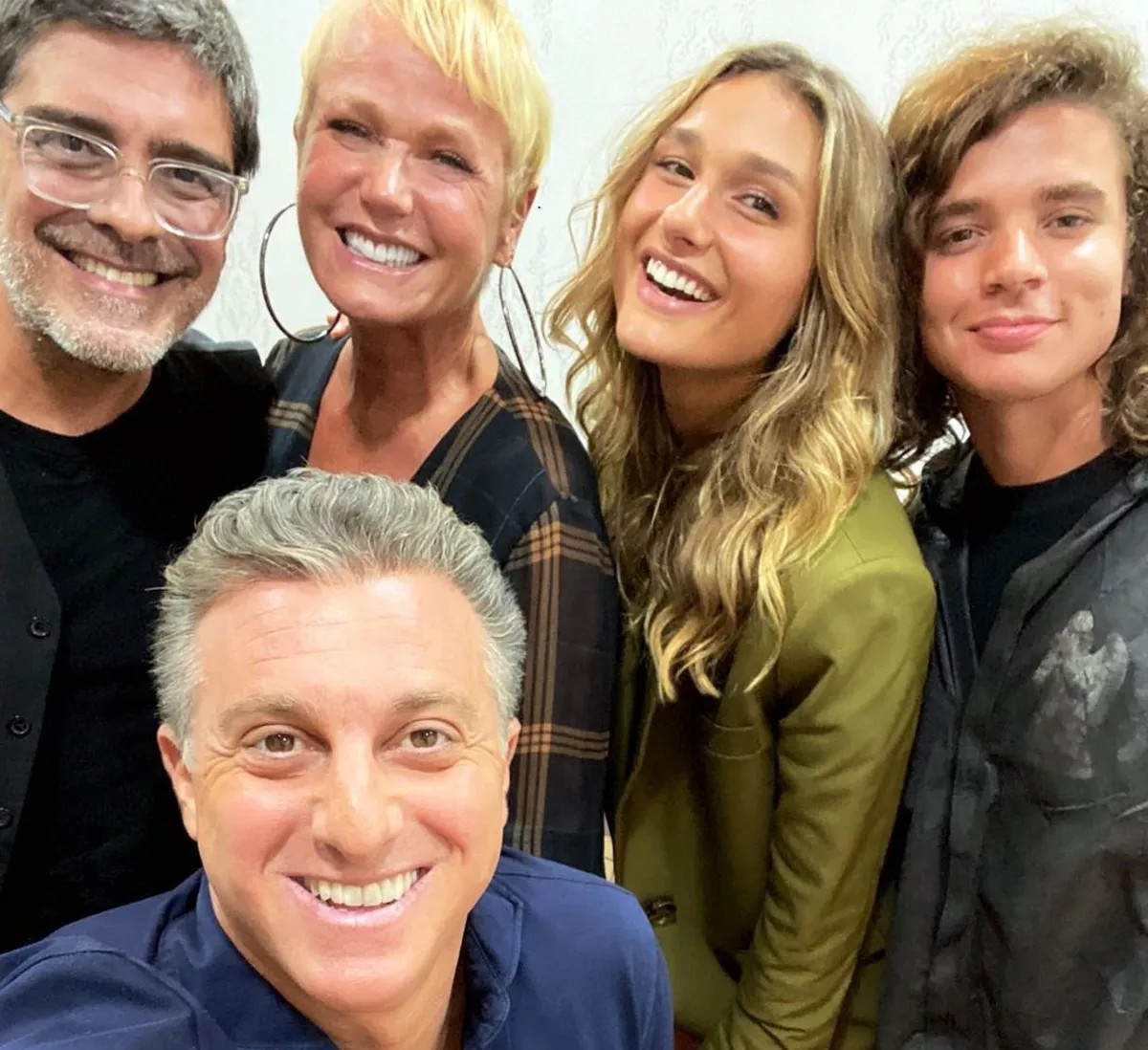 Quantos Anos O Luciano Huck Tem