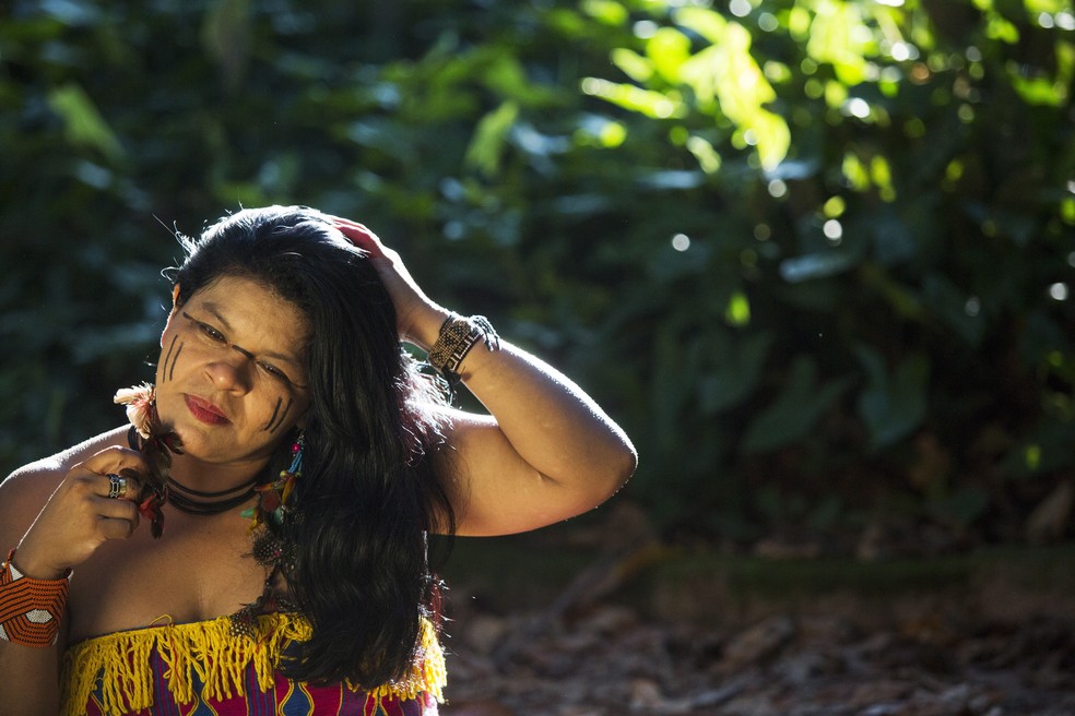 Sonia é coordenadora executiva da Articulação dos Povos Indígenas do Brasil (Apib) — Foto: Ana Branco / Agência O Globo