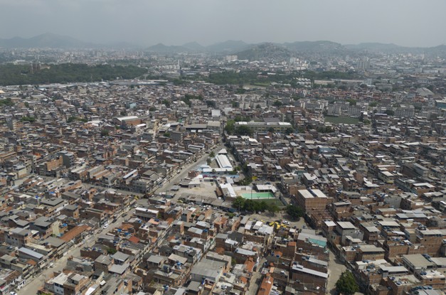 Complexo da Maré, formado por 16 favelas, onde a pesquisa foi realizada