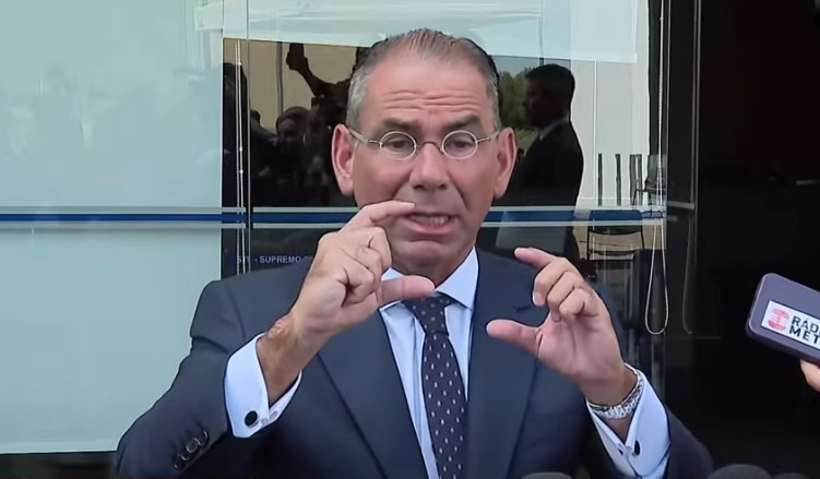 Advogado de Daniel Vorcaro deixa defesa do banqueiro no caso Master