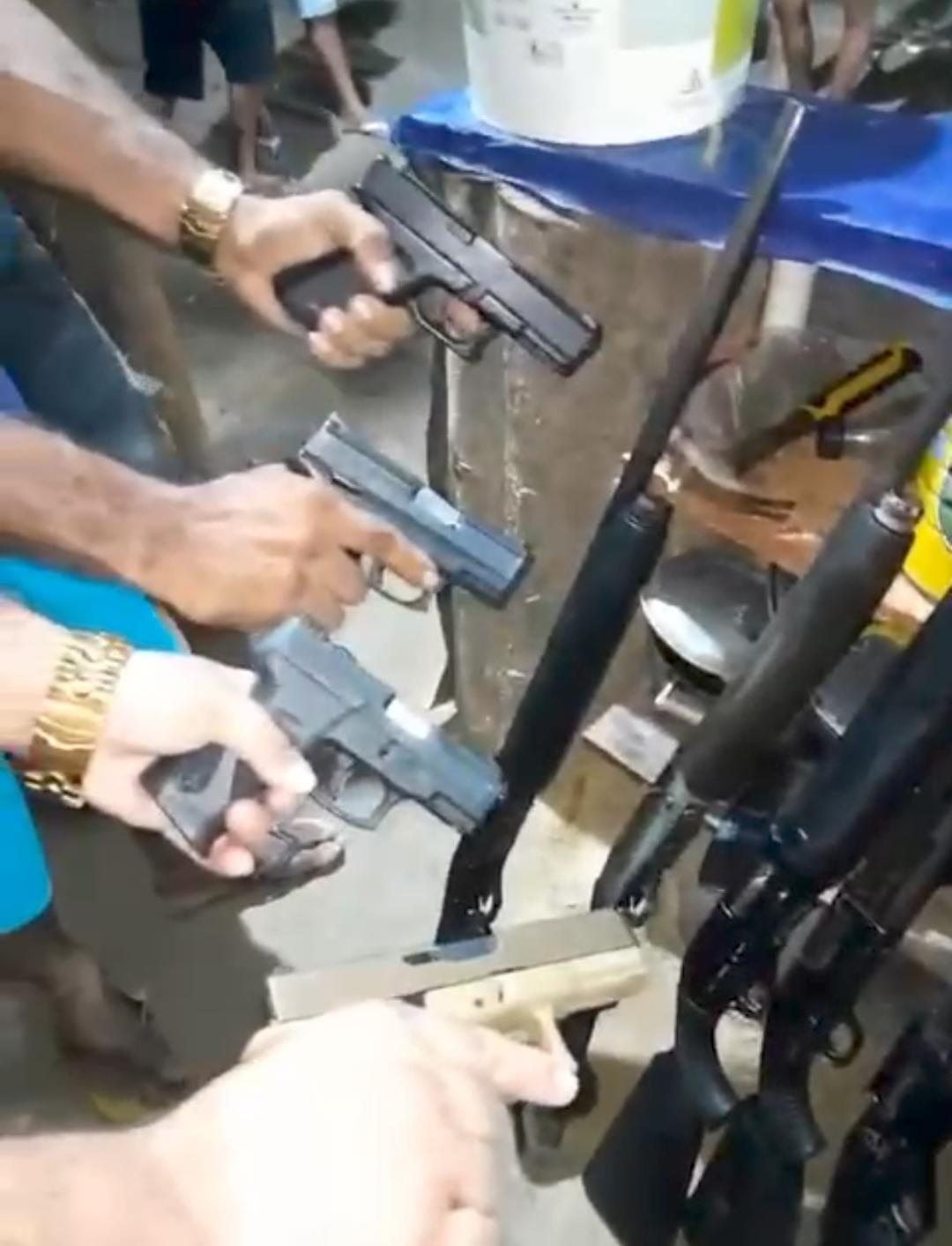 PF prende suspeito de apoiar facção que tomou garimpo na Guiana e forçou brasileiros a trabalhar 24h por dia