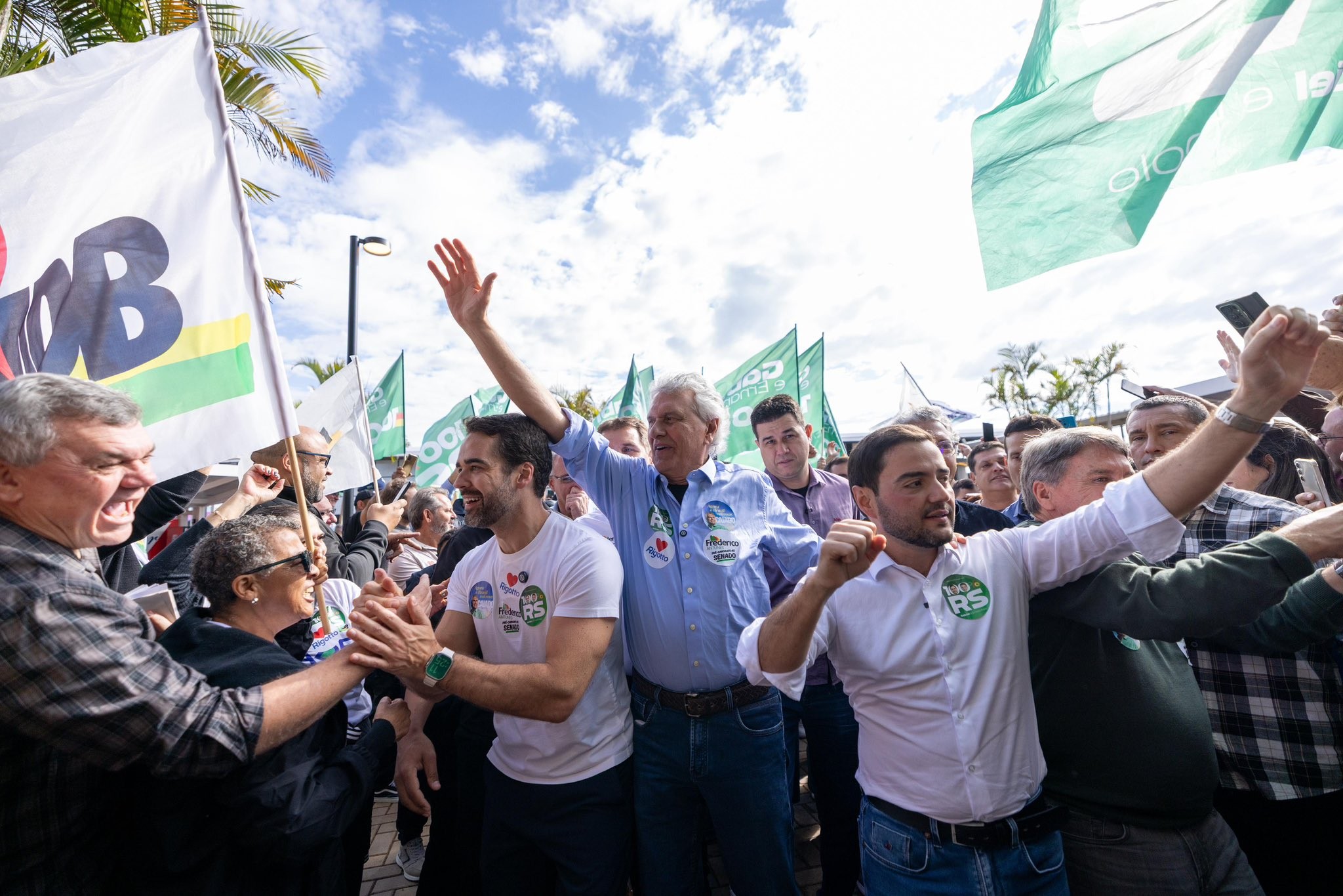 Ao lado de Leite e Caiado, Gabriel Souza lança pré-candidatura ao governo do Rio Grande do Sul