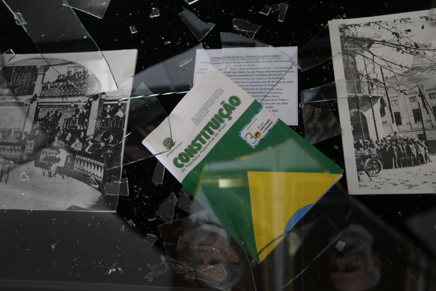 Parlamentares do Brasil e dos EUA condenam ataques à democracia em  declaração conjunta inédita
