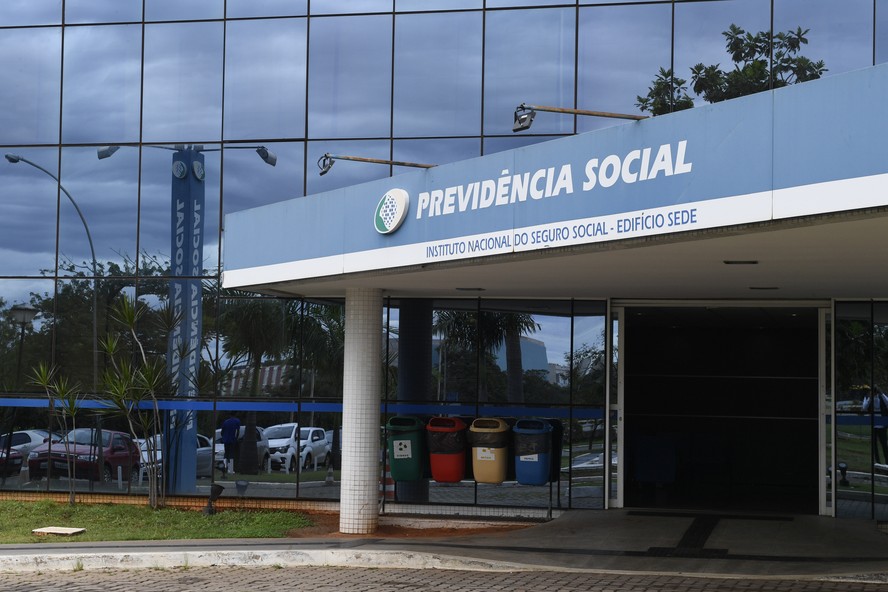 O edifício-sede do INSS, em Brasília