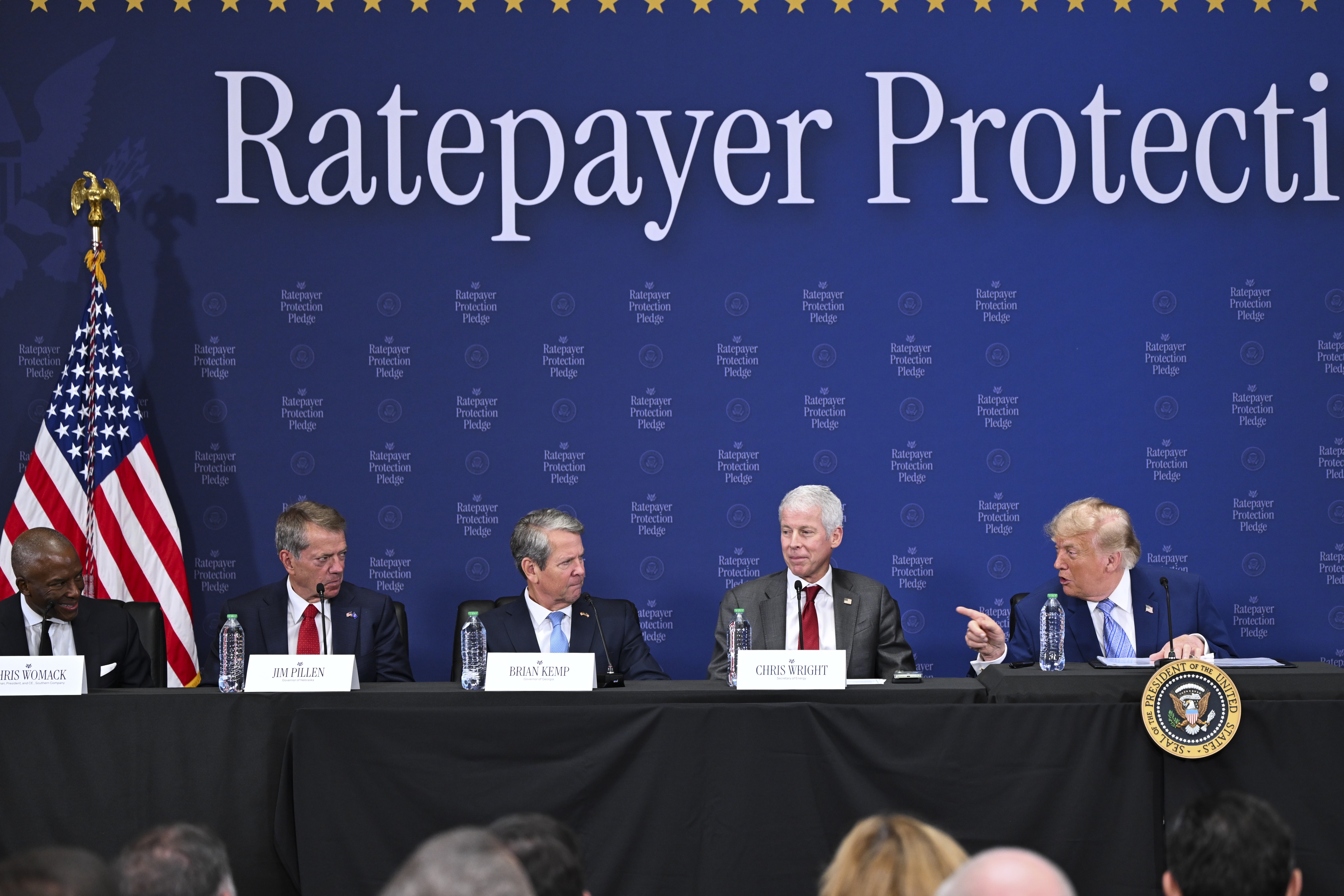 Trump quer transformar instalações desativadas de urânio da época da Guerra Fria em data centers de IA