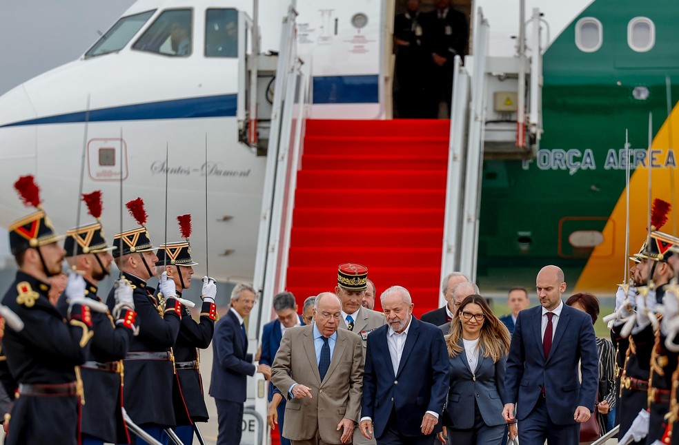 Lula chega à França para primeira visita de Estado de um presidente brasileiro em 13 anos — Foto: Ricardo Stuckert