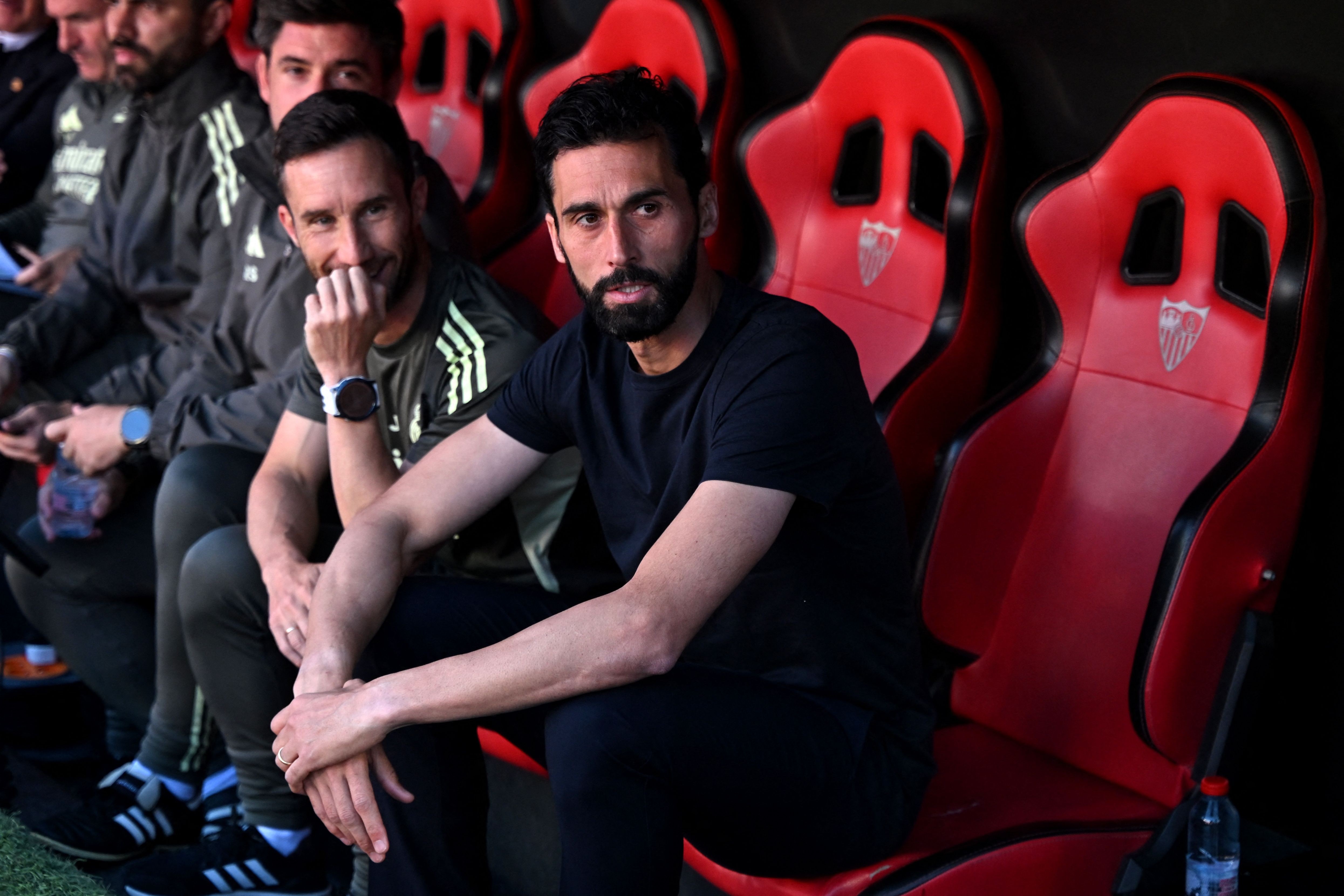 Crise sem fim: Carvajal faz jantar de despedida no Real Madrid e não convida Arbeloa