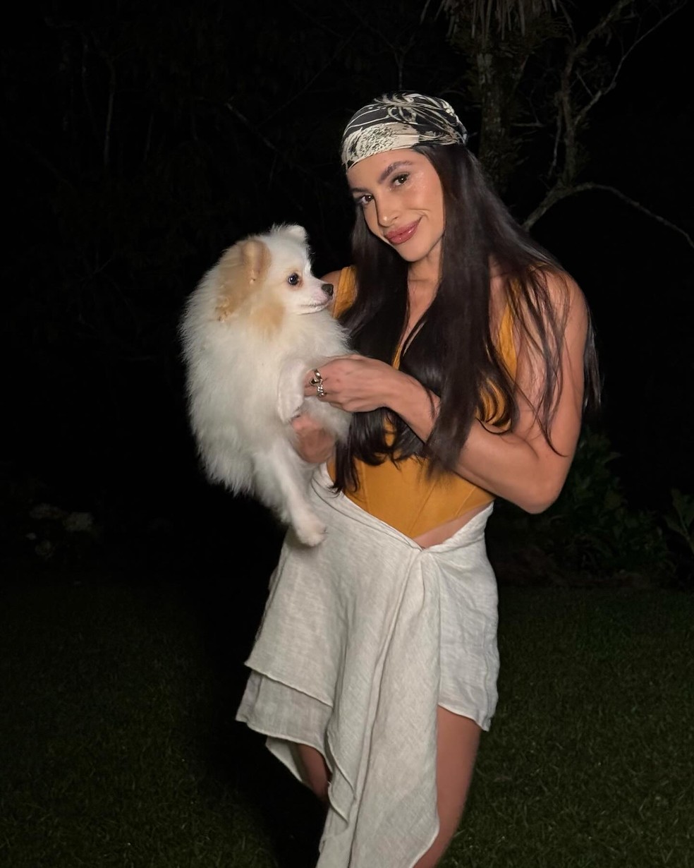 Sem limites na noite e musa 'vegana e sáfica': conheça a atriz Natália