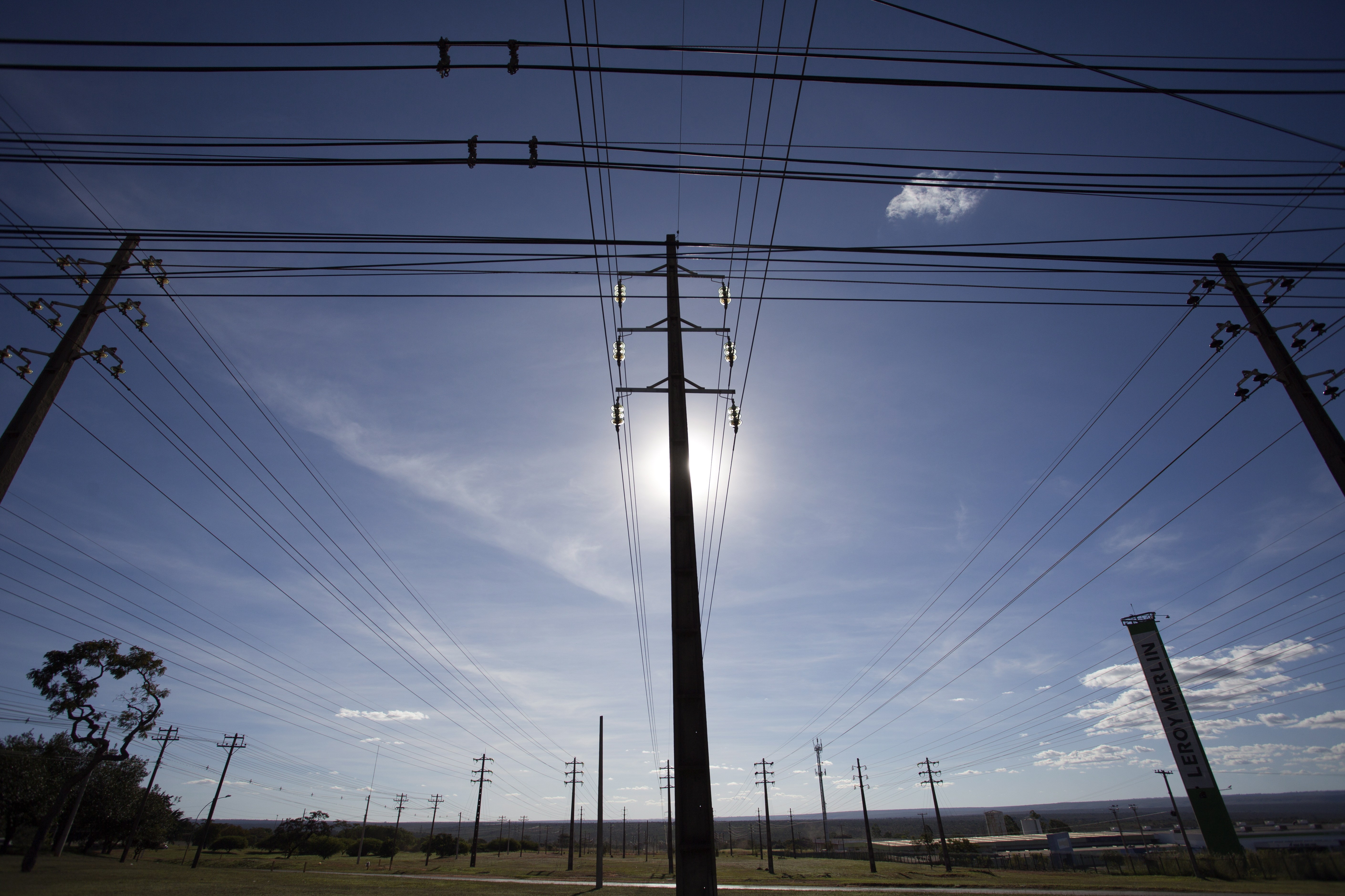 Aneel anuncia bandeira tarif&aacute;ria verde nas contas de luz em mar&ccedil;o