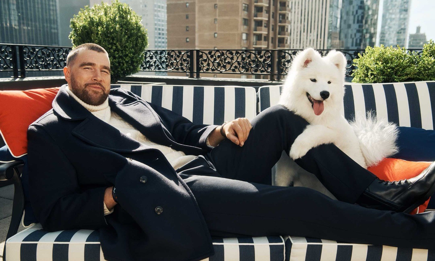 Cachorro de Travis Kelce e Taylor Swift estreia em campanha de moda ao lado do jogador - QTU Questões do Universo