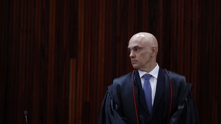 Presidente do TSE, Alexandre de Moraes deu o voto derradeiro pela inelegibilidade de Jair Bolsonaro — Foto: Cristiano Mariz/O Globo