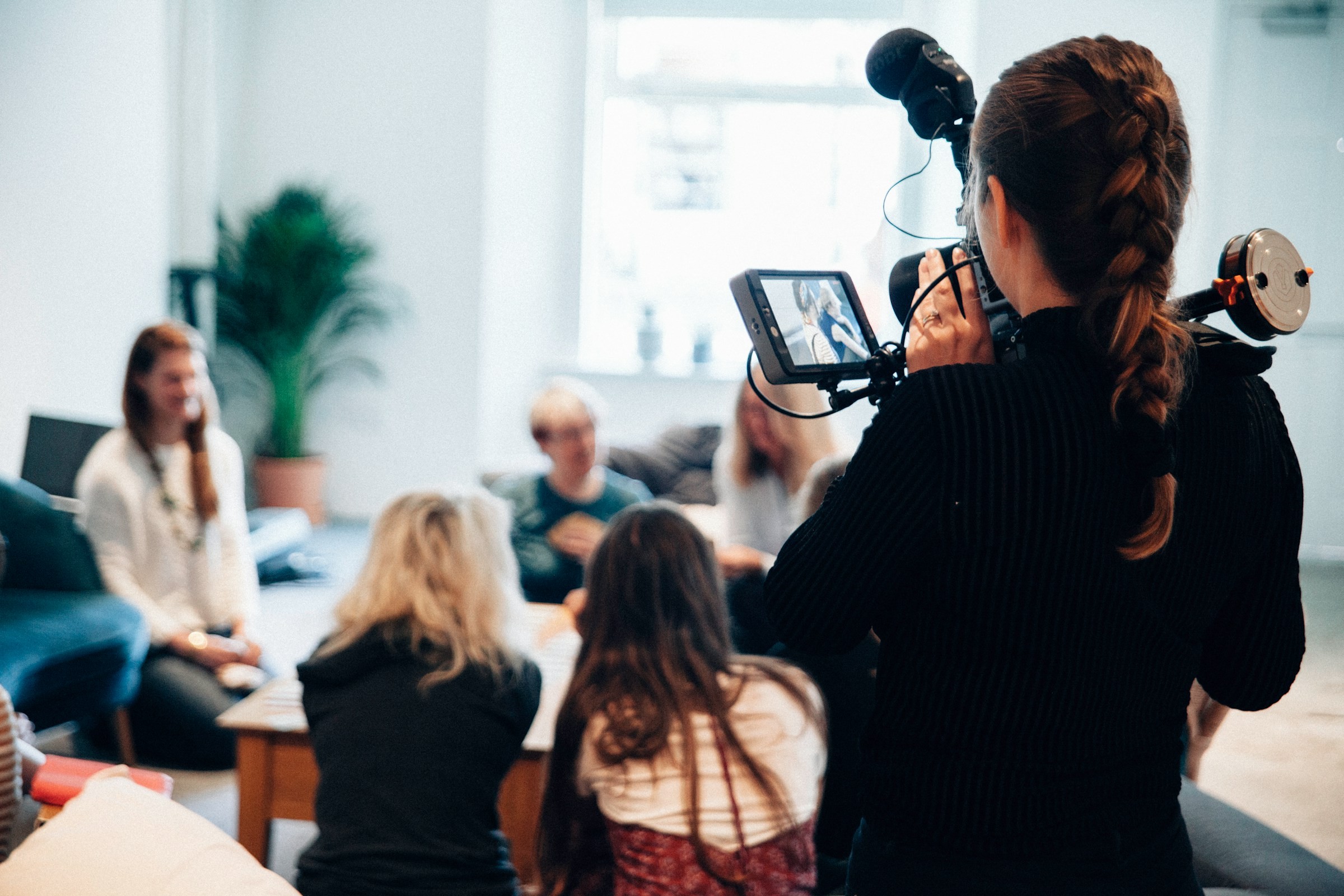 Omnicom đang đàm phán bán 60% cổ phần Ketchum Brazil cho InPress nhằm tái cấu trúc thị trường PR (Ảnh: Unsplash).