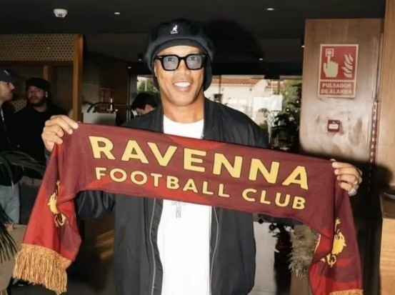 Aos 46 anos, Ronaldinho Gaúcho é o novo acionista do Ravenna, da Série C italiana, diz jornal