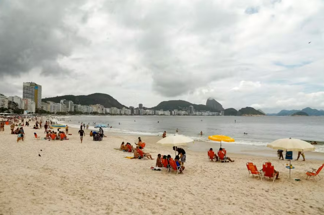 Previsão do tempo: com condições ainda instáveis, cidade do Rio terá chuva fraca isolada ao longo deste sábado