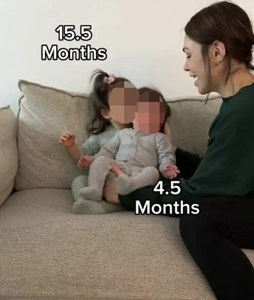 Natalie Dee mostra seus dois bebês nascidos com 11 meses de diferença