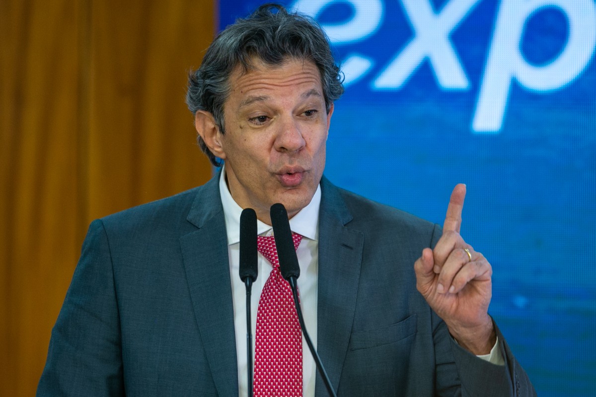 Brasil não deixará negociação do tarifaço, diz Haddad: 'Vamos continuar ...