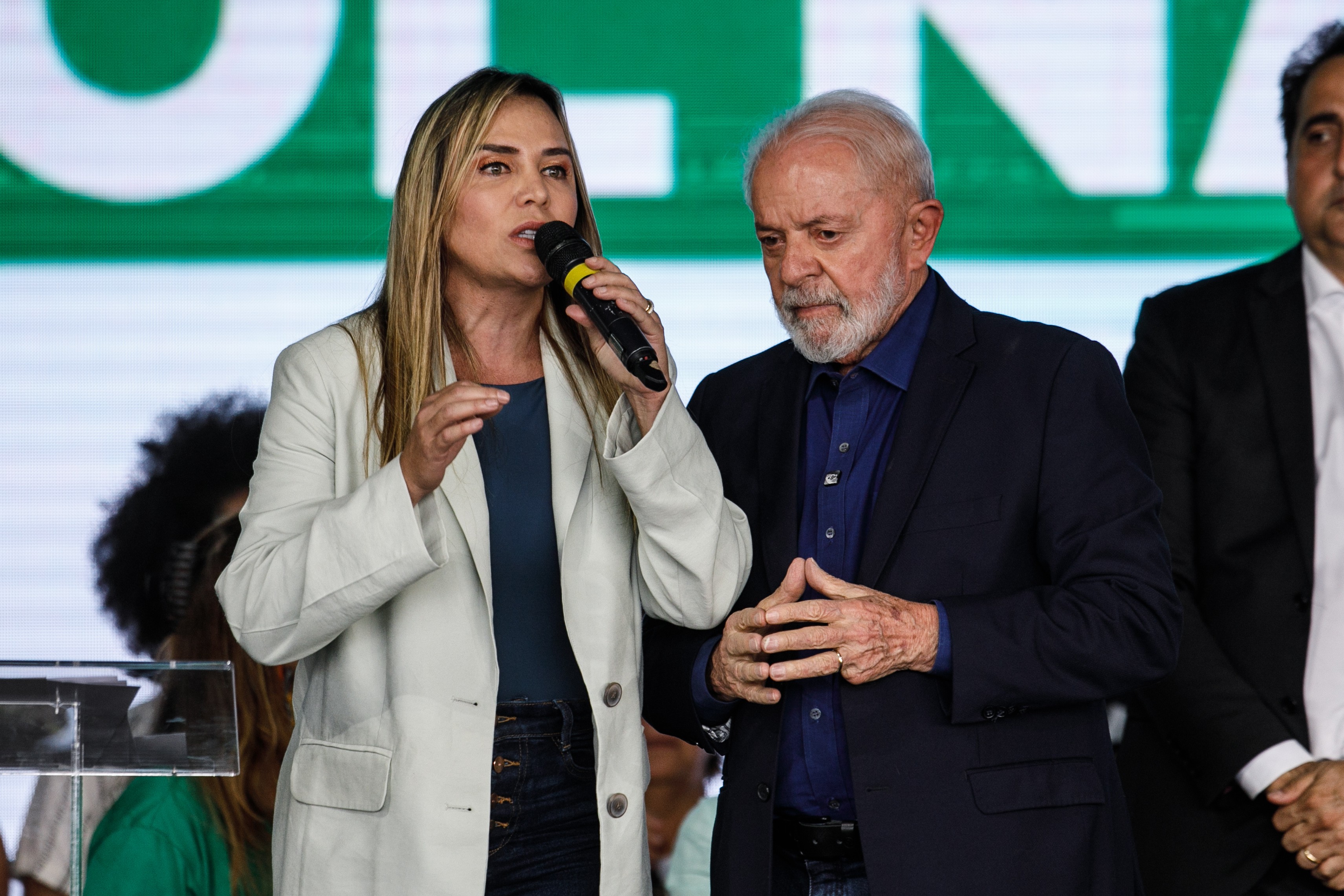 Celina Leão : ce qu'il faut savoir — image 1
