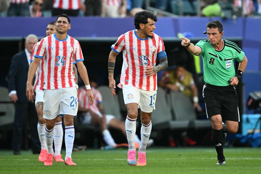 Paraguai deixa a Copa do Mundo como a equipe com menos posse de bola entre  48 seleções