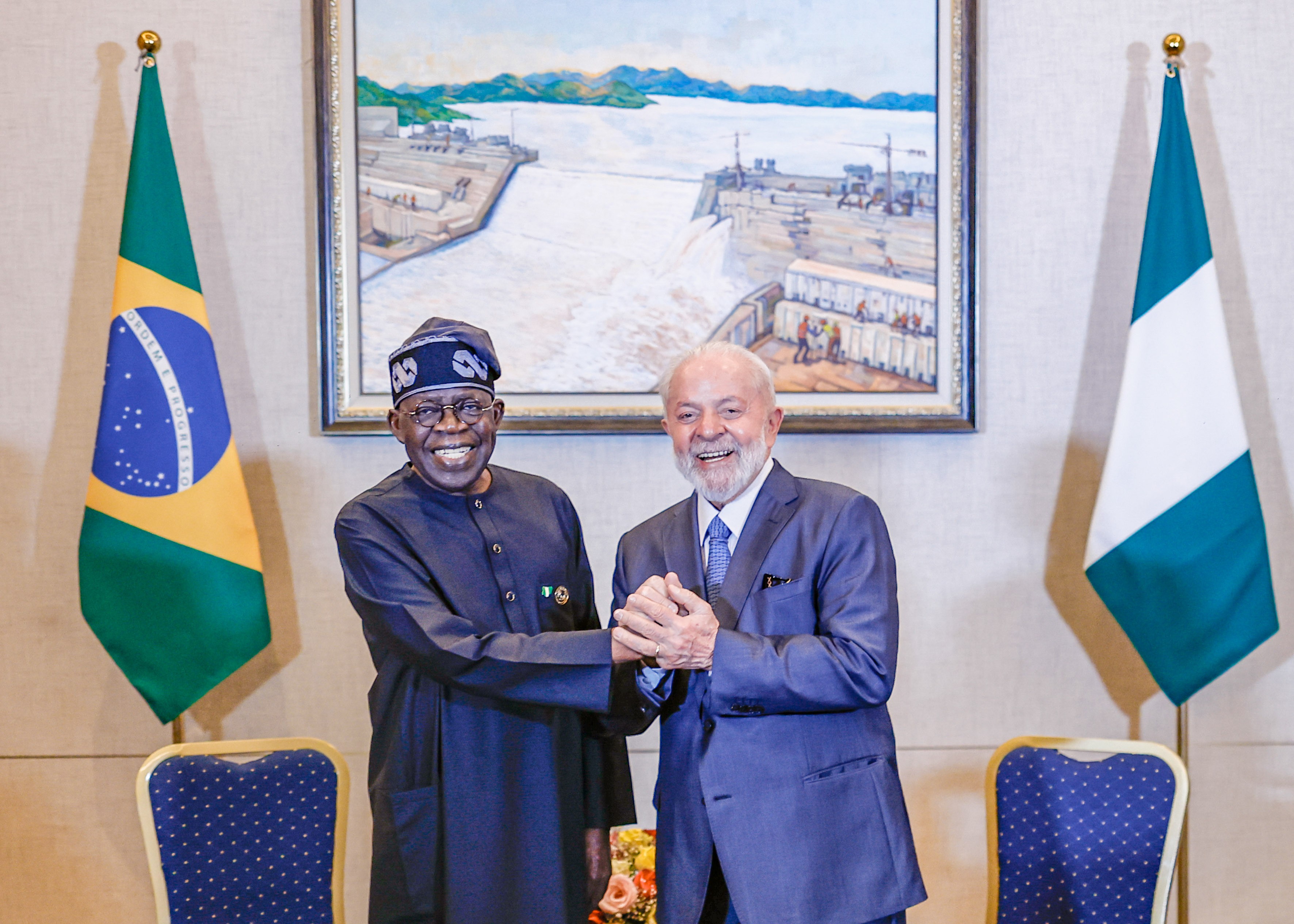 Lula recebe presidente da Nigéria; cooperação agrícola e tarifaço dos EUA estão na pauta