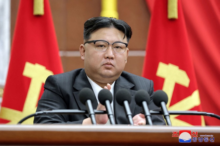 Kim Jong-un ordena que militares se preparem para guerra contra a