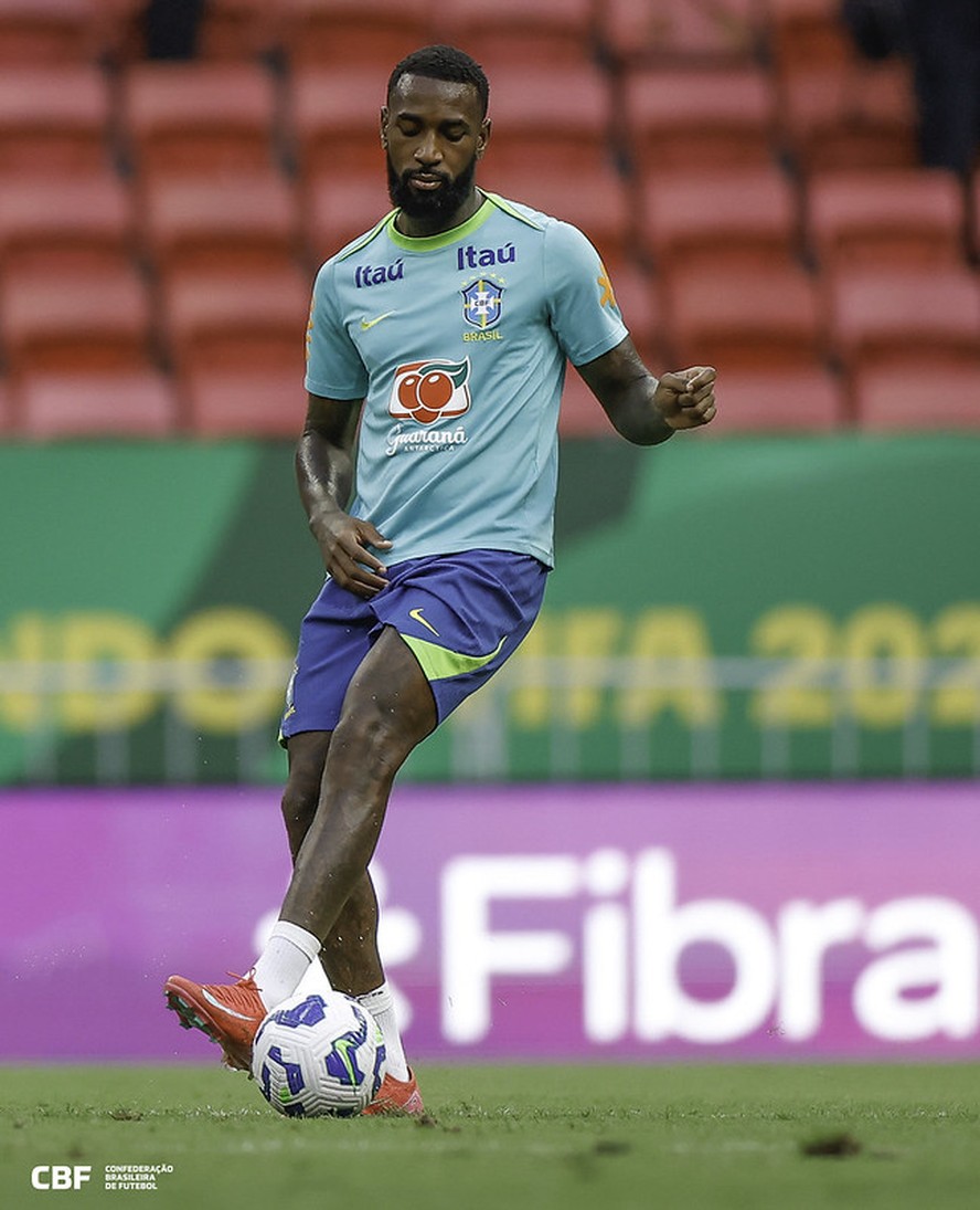 Gerson seguiu plano de treinos normal da seleção após sentir desgaste ...