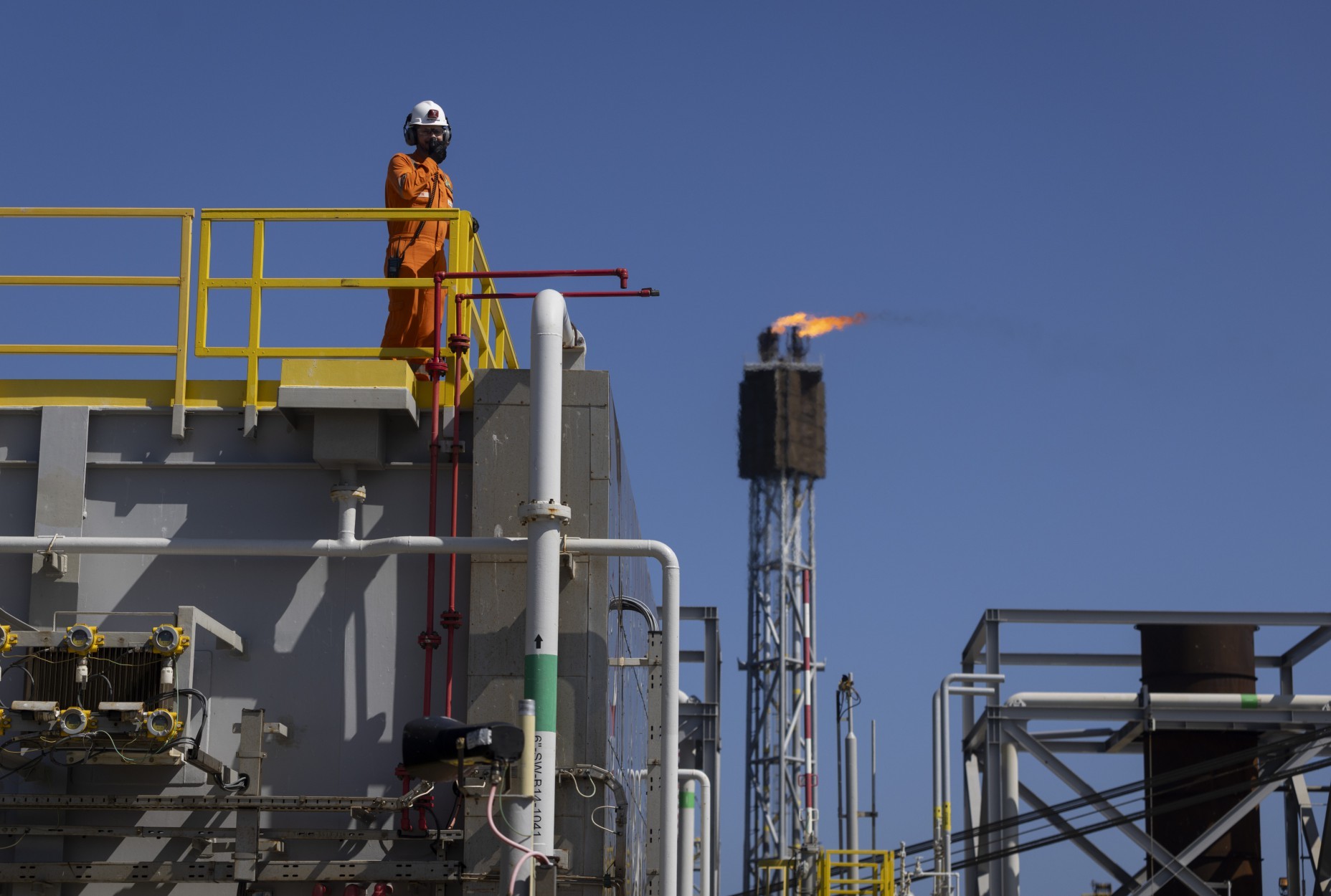 Está buscando emprego no setor do petróleo? Cuidado, golpistas anunciam falsas vagas e concursos