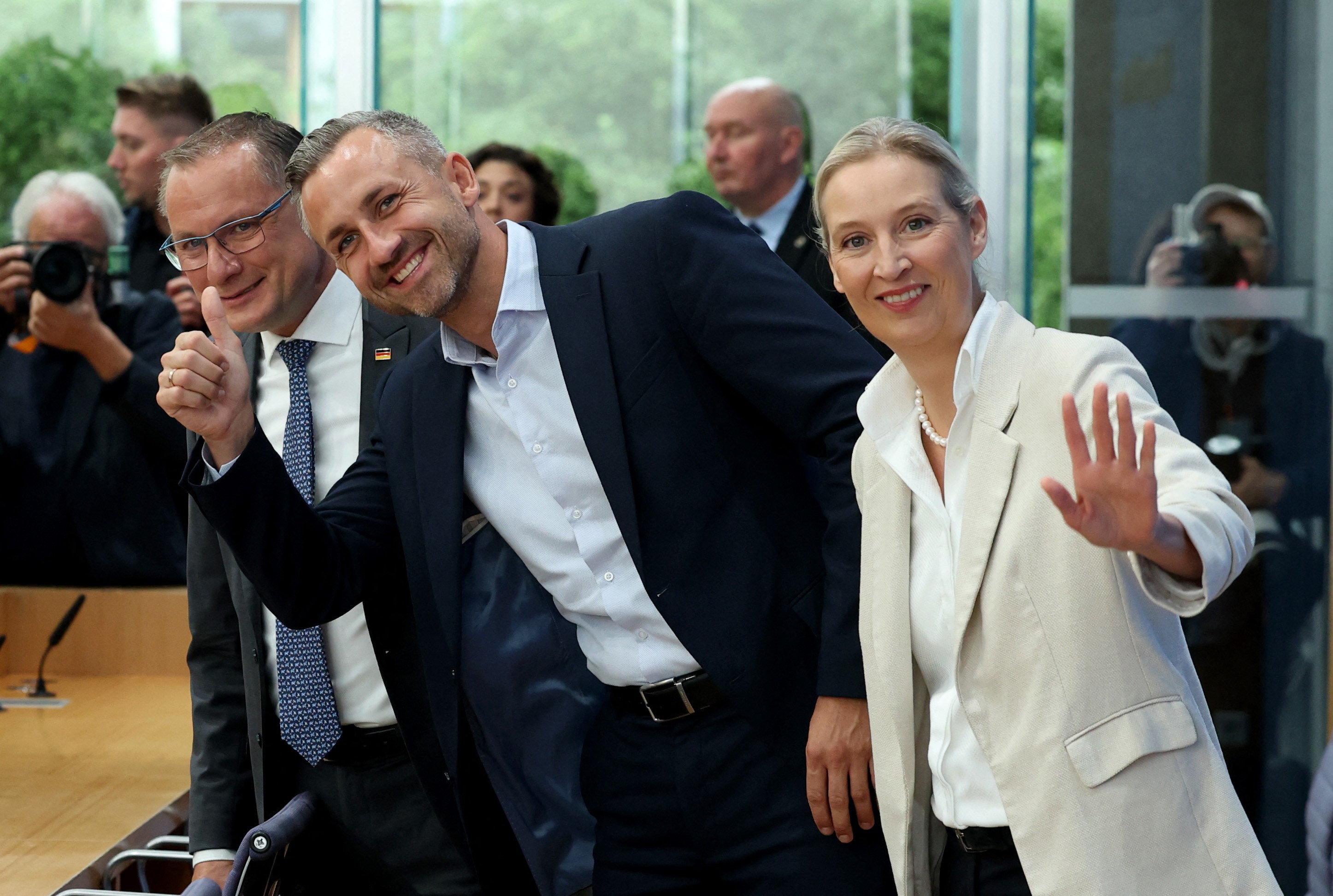 Extrema direita da Alemanha mira em dissidência conservadora e sigla populista de esquerda para formar governo regional - Foto