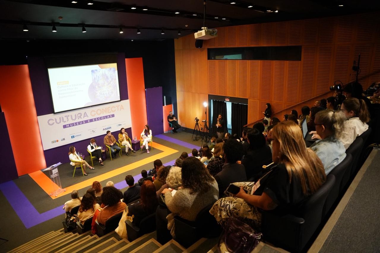 Encontro conecta educação, cultura e futuro