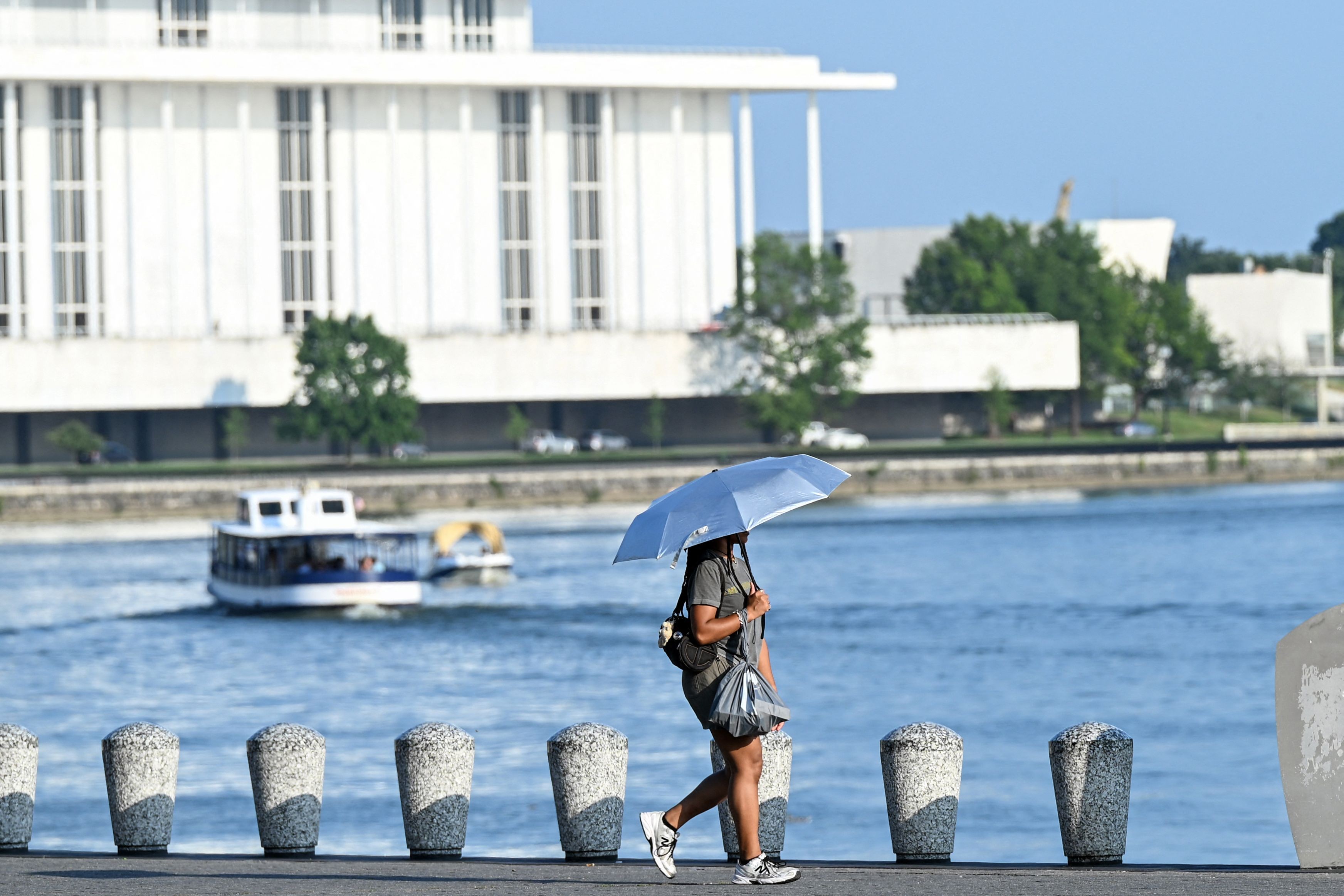 Calor recorde atinge os EUA em meio a Copa e celebração do 250º aniversário do país