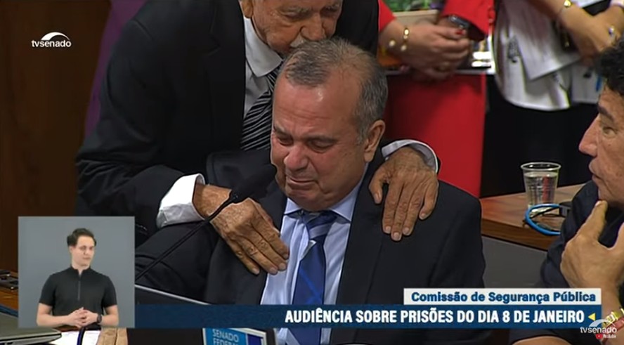 Aliado de Bolsonaro, Rogério Marinho chora ao falar de ...